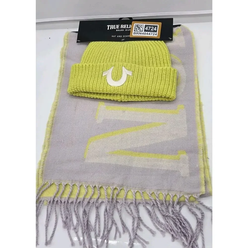 True Religion Women’s Beanie Hat Set Of 2 One Size Fits All Cuffed Hat Scarf